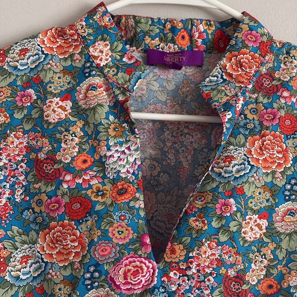 Tuckernuck Liberty Floral Women's Tiered Top - Picture 4 of 5